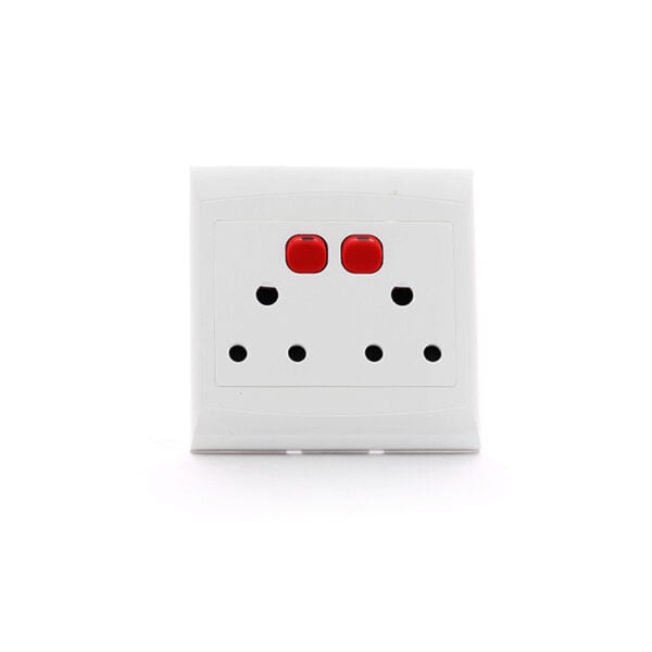 Horizon 4X4 16A Double SSO Ded White